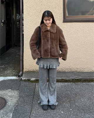 Crop collar point fur jacket
