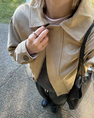 Point button zip fly suede blouson