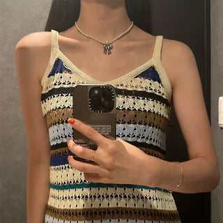 Silver ribbon necklace