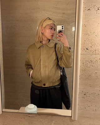 Point button zip fly suede blouson