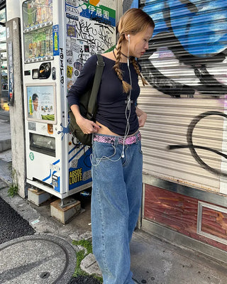 Boat neck cropped sleeve cut and sew