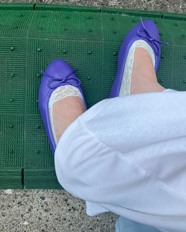 Ribbon round collar flat shoes