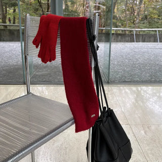 Wool spun scarf