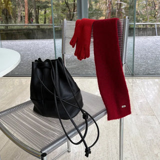 Wool spun scarf