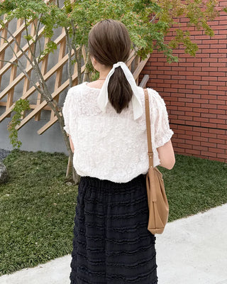 Lace short-sleeved blouse