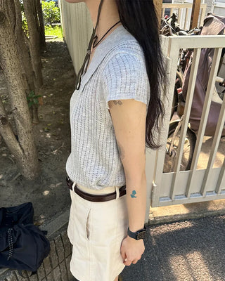 Round neck button collar knit