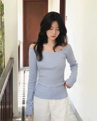 2-Way Tie Halter Neck Slim Knit