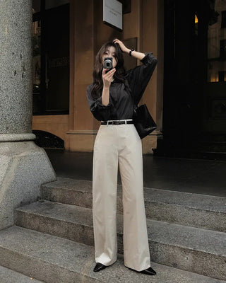 Comfortable semi-wide slacks