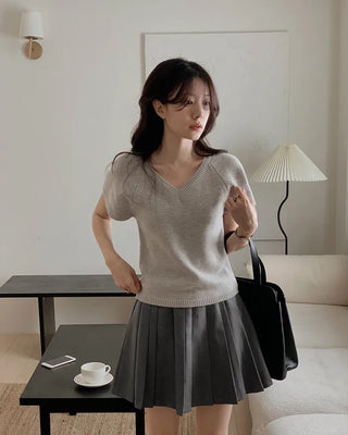 [] Slimming V-neck raglan short-sleeved knit top