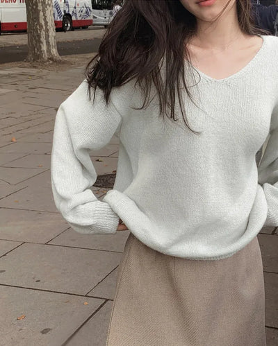 Slim Heart V-Neck Knit