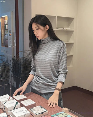 Striped turtleneck T-shirt