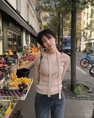 (set) Tie & V-neck knit set