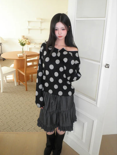 (3 colors) Polka Dot One-Shoulder T-Shirt