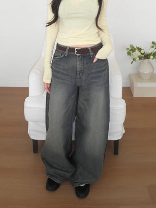 Vintage wide-leg jeans