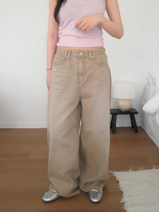 (2 colors) Back Button Wide Jeans