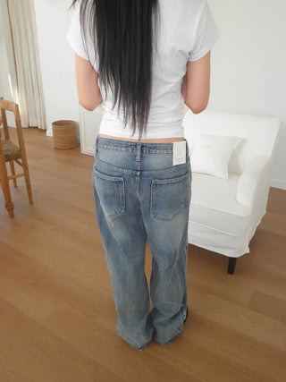 Wide-leg jeans