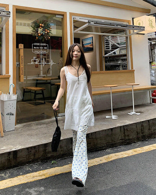 slim floral flared pants