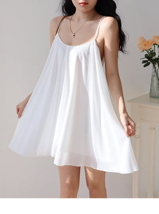 white halter pleated Dress