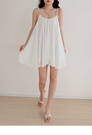 white halter pleated Dress