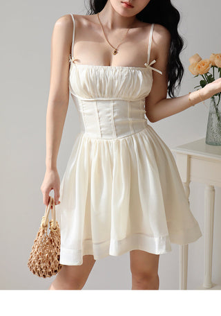 large swing pleating Dress