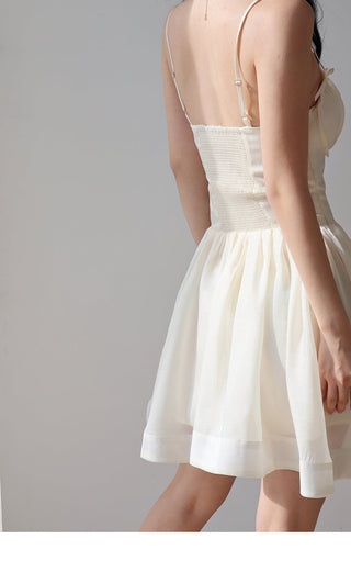 large swing pleating Dress