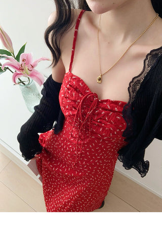 red floral pleated Dress