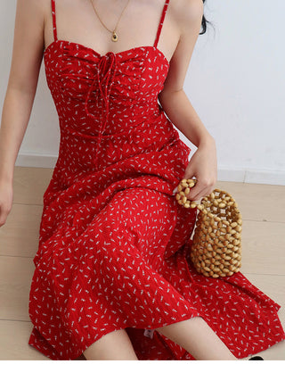 red floral pleated Dress