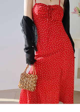 red floral pleated Dress