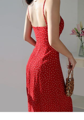 red floral pleated Dress
