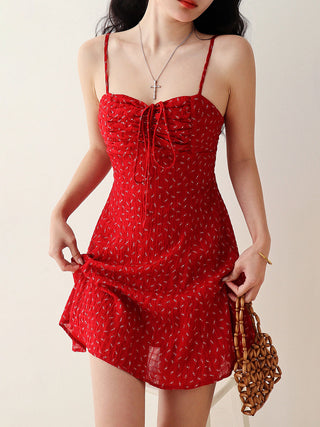 red floral pleated Dress