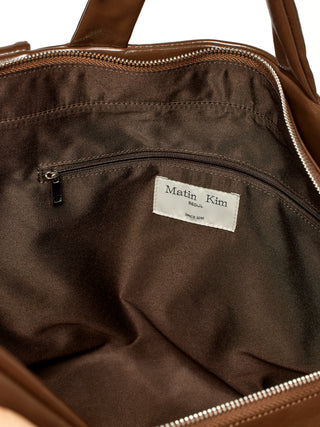 EMBOSSED LOGO LEATHER MAXI BAG IN KHAKI BROWN