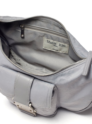 BUCKLE HOBO BAG IN LIGHT GREY