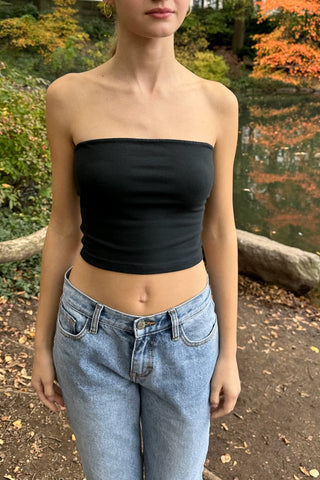 Amelia Crop