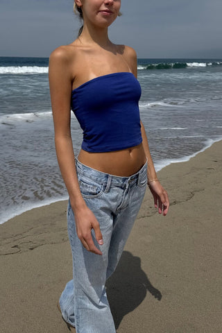 Amelia Crop