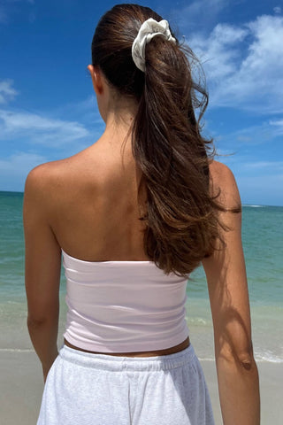 Amelia Crop