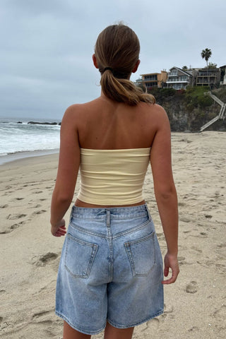 Amelia Crop