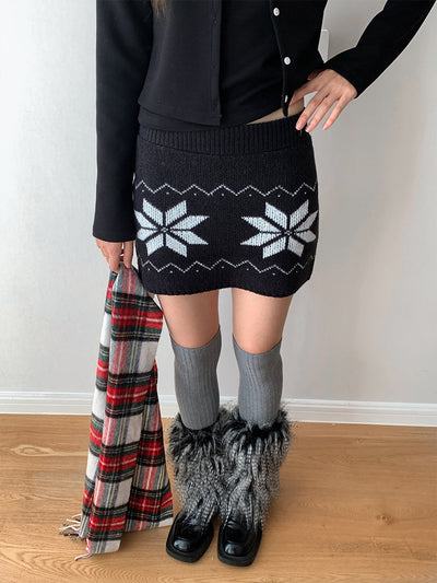 Knitted Snowflake Short Skirt