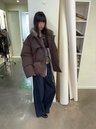 [NEVERSEEZ] Spliced Detachable Fur Collar Down Jacket