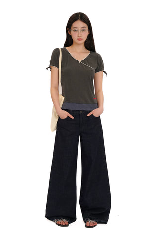 [Moromoro2] Faux Two-piece Lace V-neck  T-shirt