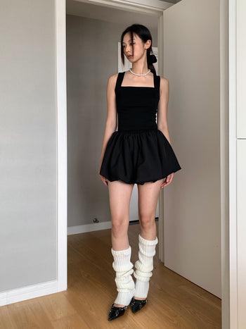 Slim puffy short dress