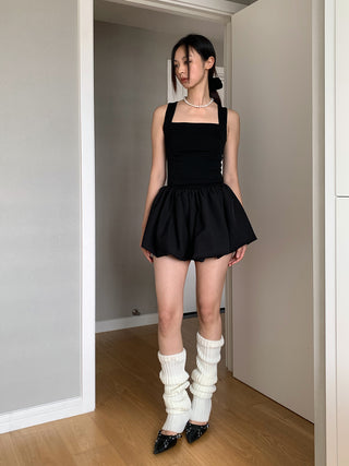 Slim puffy short dress