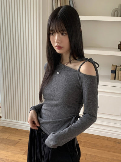 side lace slit one-shoulder t-shirt