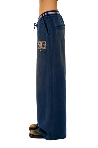 [Moromoro2] Distressed Star Applique  Sweatpants