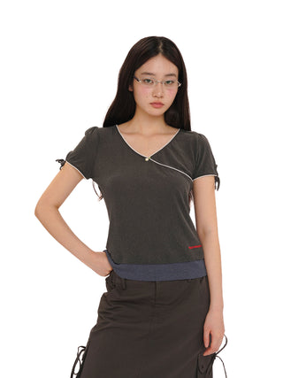 [Moromoro2] Faux Two-piece Lace V-neck  T-shirt