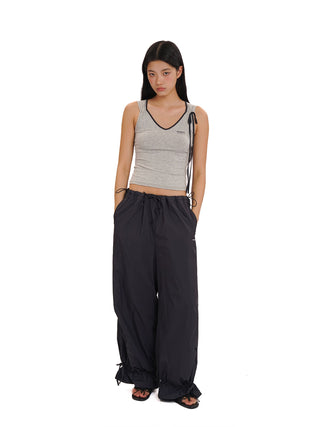 [moromoro2] ontrast-Edge Bow Strap Cami Top