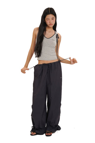 [moromoro2] ontrast-Edge Bow Strap Cami Top