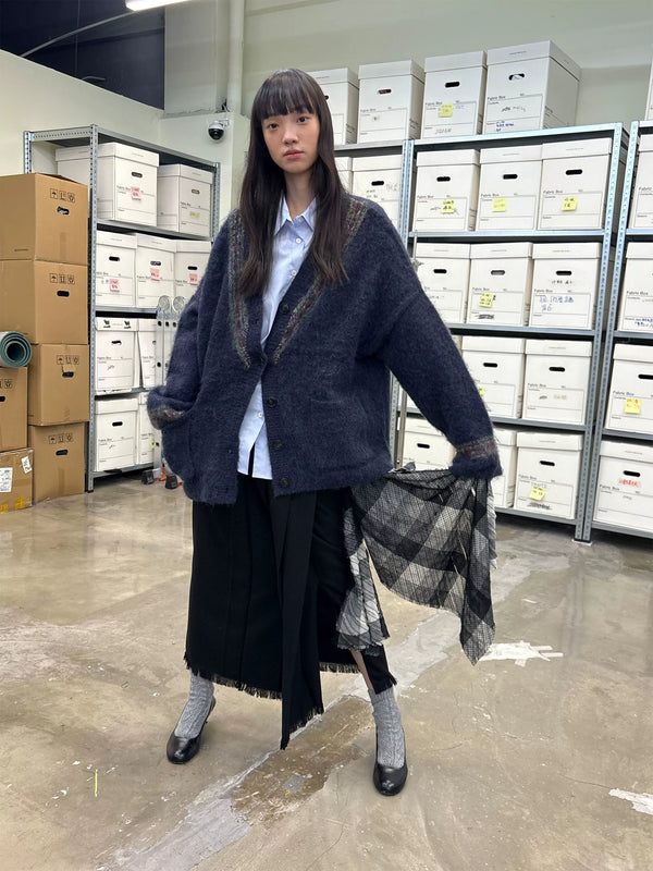 [NeverSeez] Two-Tone Jacquard Knit Cardigan