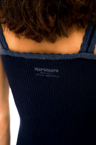 [Moromoro2] Lace Trim V-Neck Cami Top