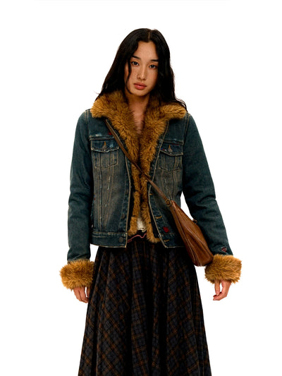 [Moromoro2] Detachable Fur Distressed Denim  Jacket