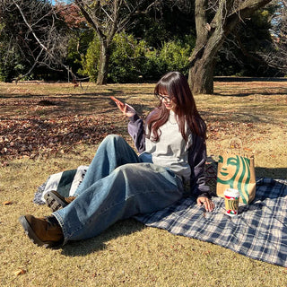 Pleated wide-leg denim pants